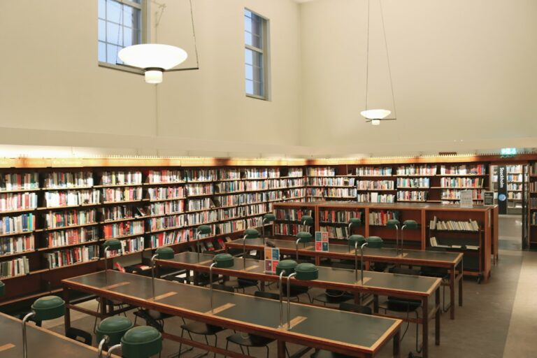 Systemy katalogów bibliotecznych – przegląd i zastosowanie